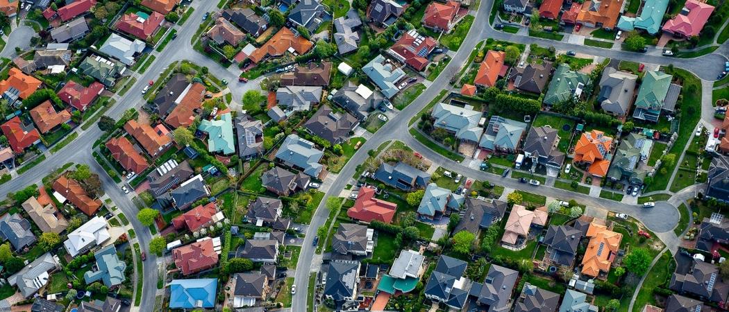 Why Are Americans Moving to the Suburbs?